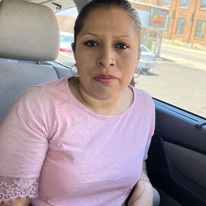 Meet your Posher, Araceli